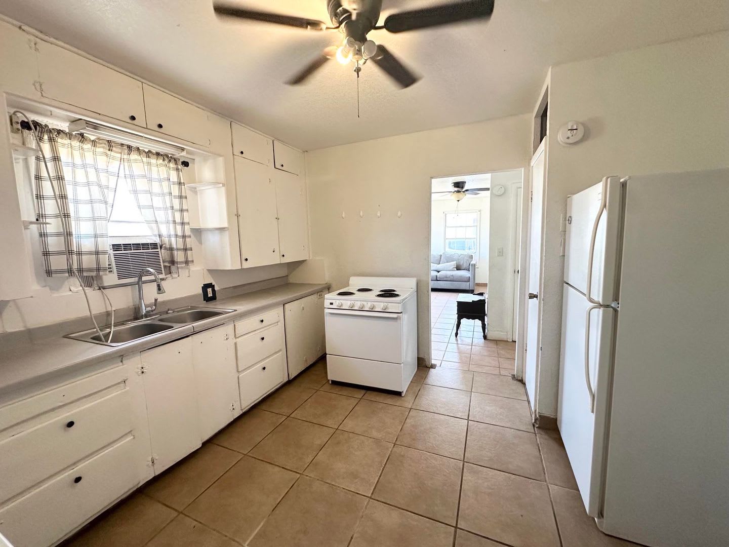 2 Bedroom 1 Bathroom House For Rent – photo 3