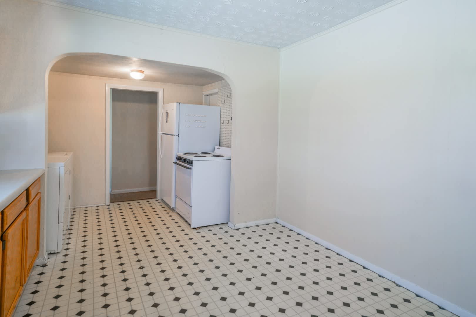 Great 3 Bedroom, 2 Bath – photo 4