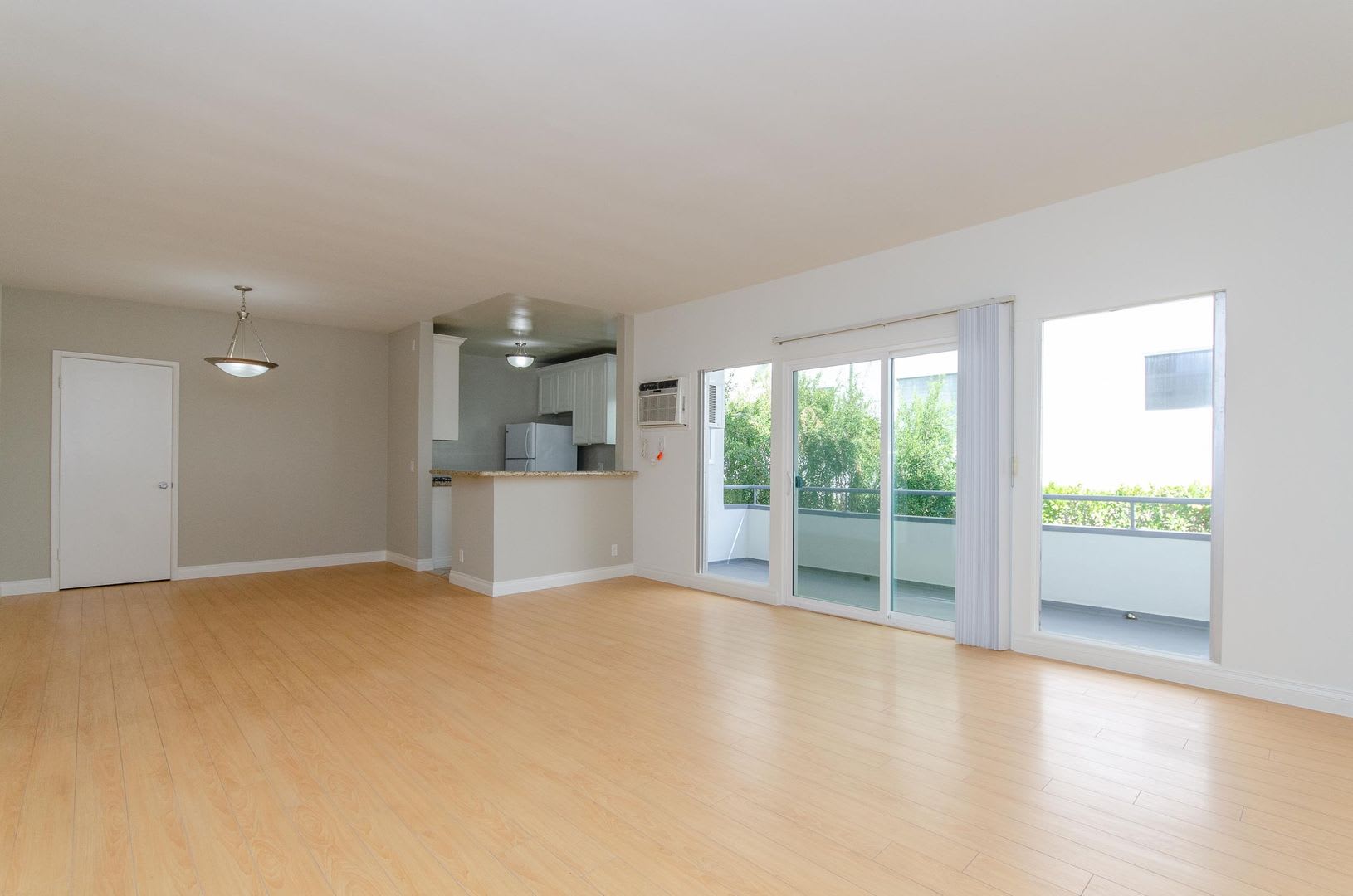 11848 Dorothy – photo 2
