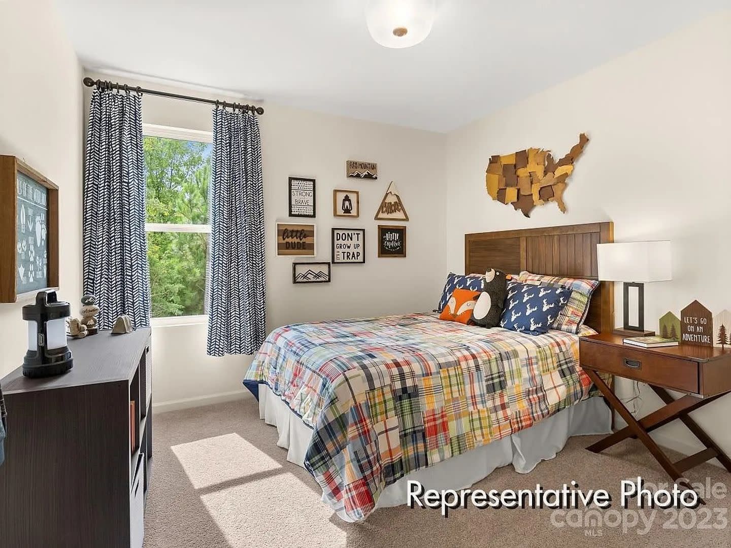 Room in 3 Bedroom Townhome at Pagebrook Ln – photo 4