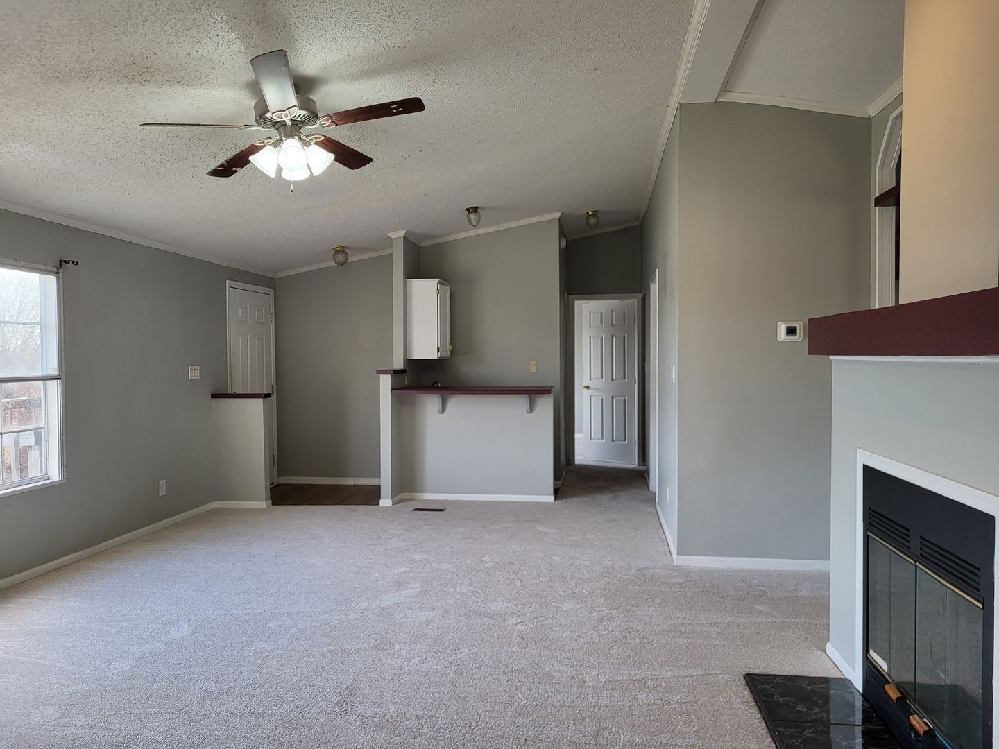 3 bedroom home in Maiden – photo 3