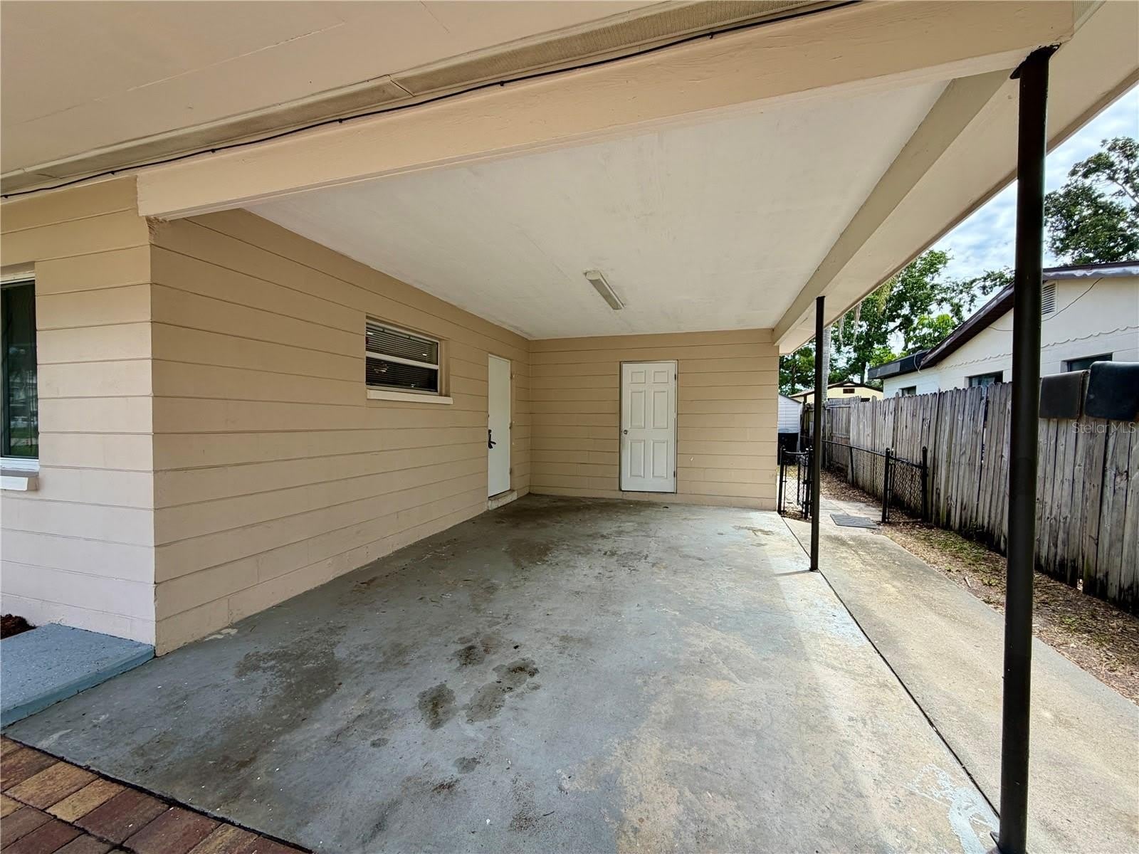 5560 14Th Avenue N – photo 2