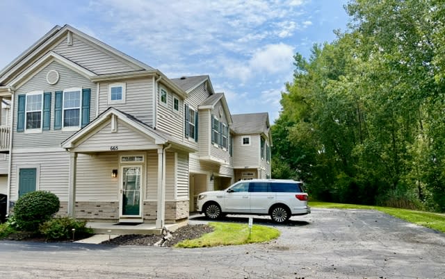 665 Morris Ct – photo 3