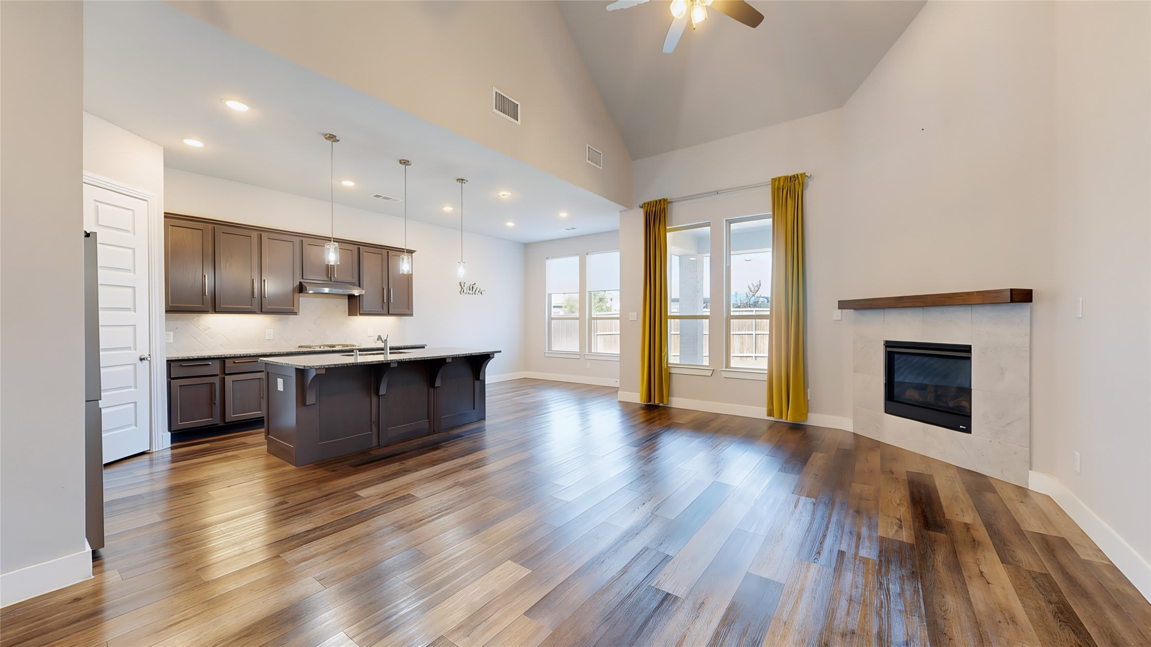 645 Highberry Drive – photo 2