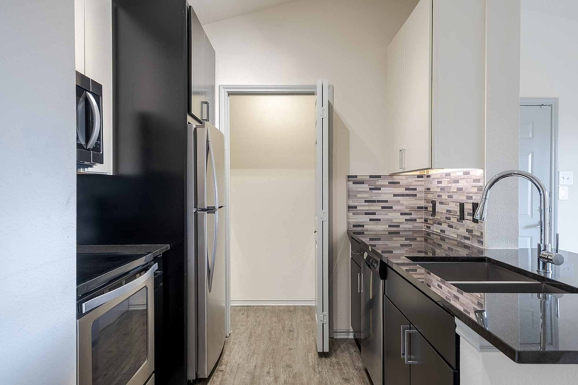 Oak Row North Dallas – photo 2