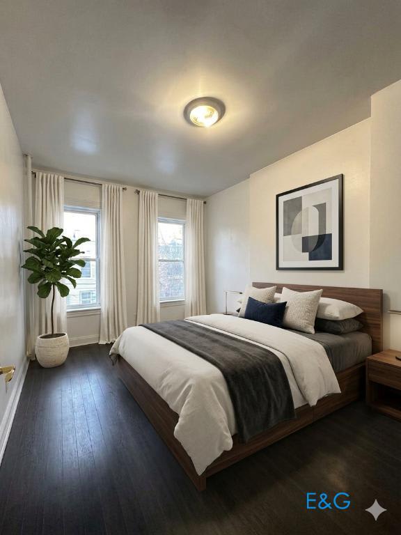 2270 Adam Clayton Powell Jr Boulevard – photo 5