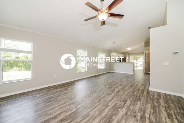 3539 70th Glen East – photo 2