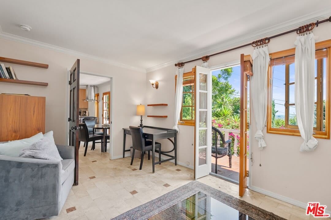 8298 Presson Pl – photo 4