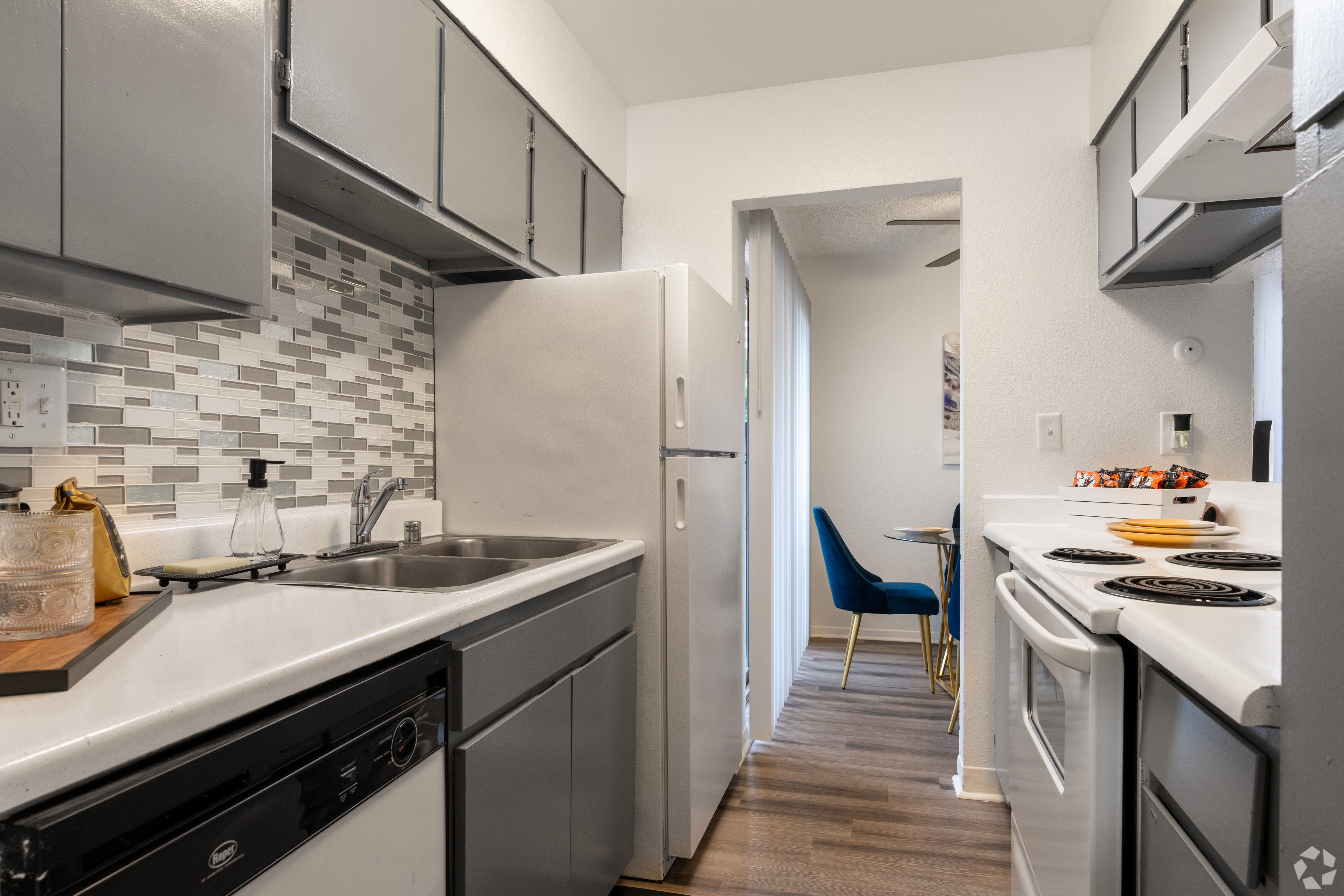 La Privada Apartments – photo 2
