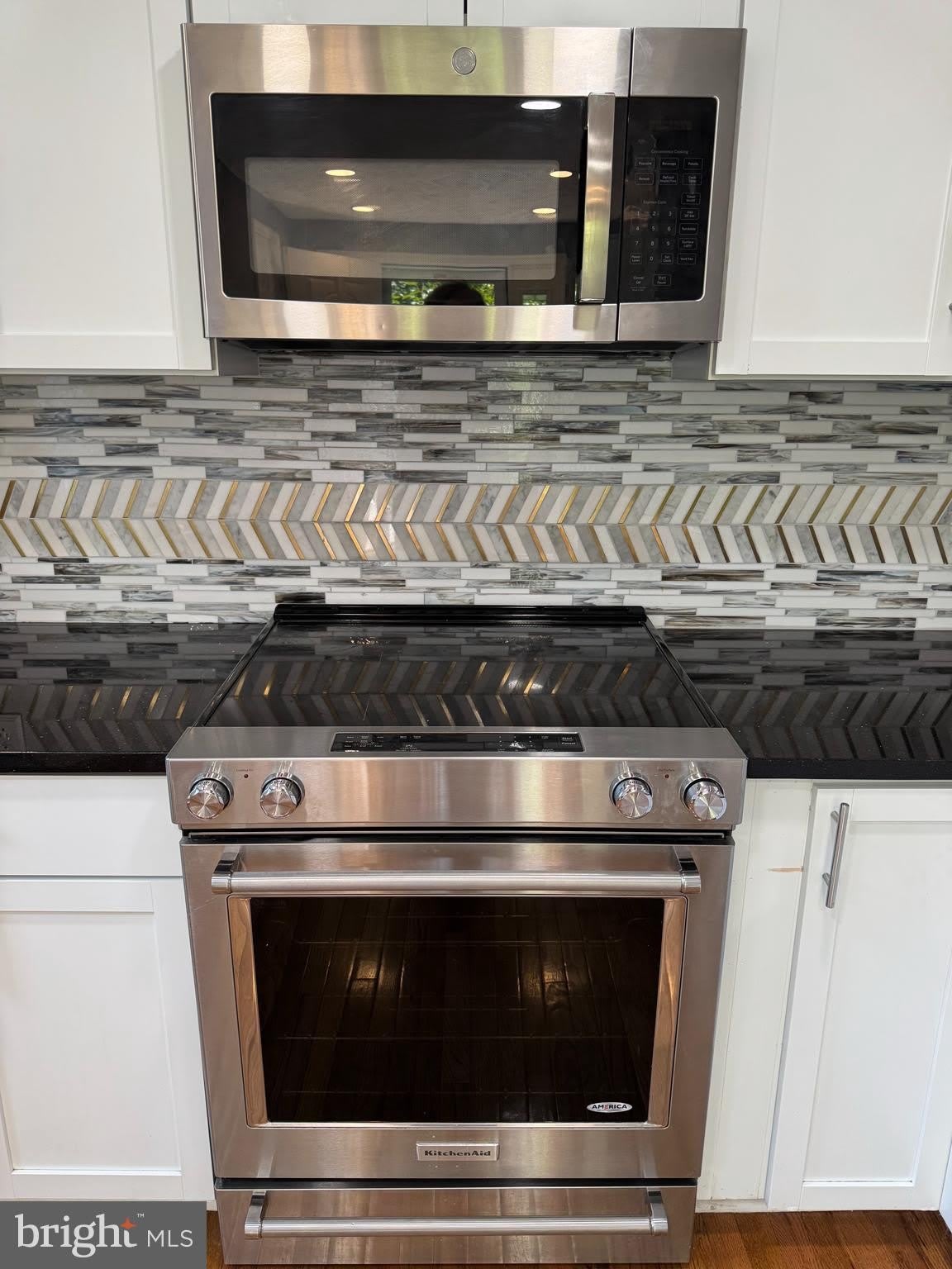 43986 BONLEE Square – photo 4