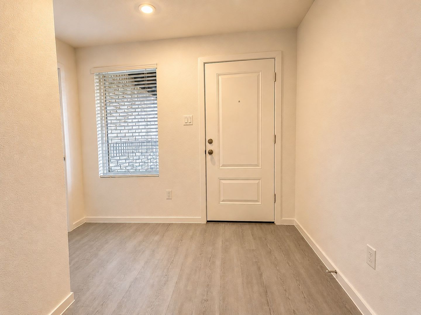 Never Before Lived in Home for Lease – photo 4