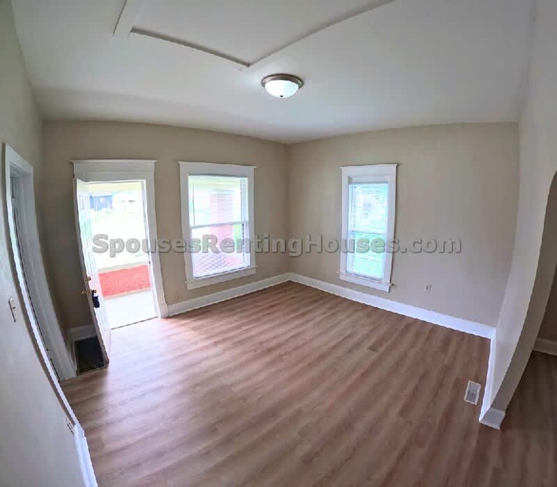 2336 Sycamore Street – photo 4