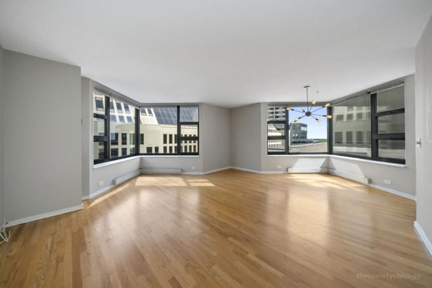 401 East Ontario St. – photo 5