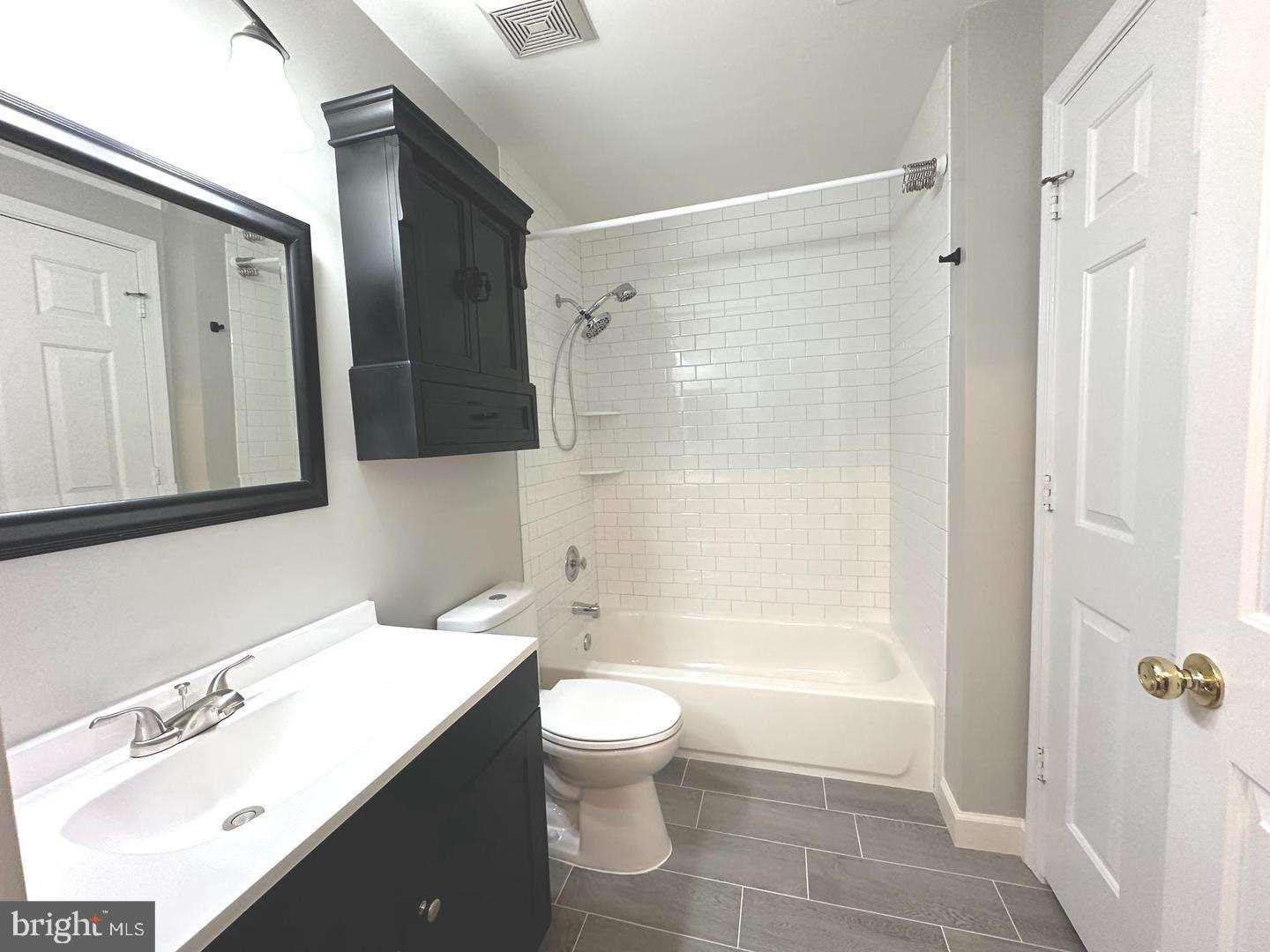 12103 GREENWOOD Court – photo 3