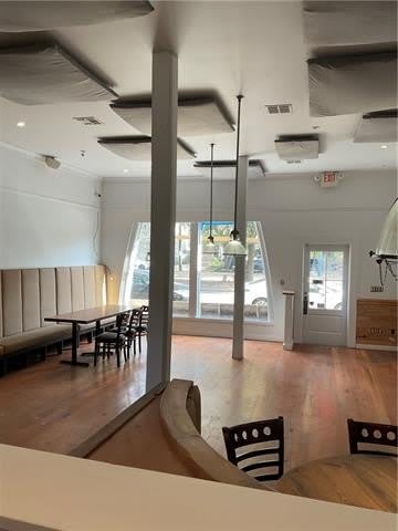 1506 S CARROLLTON Avenue – photo 4