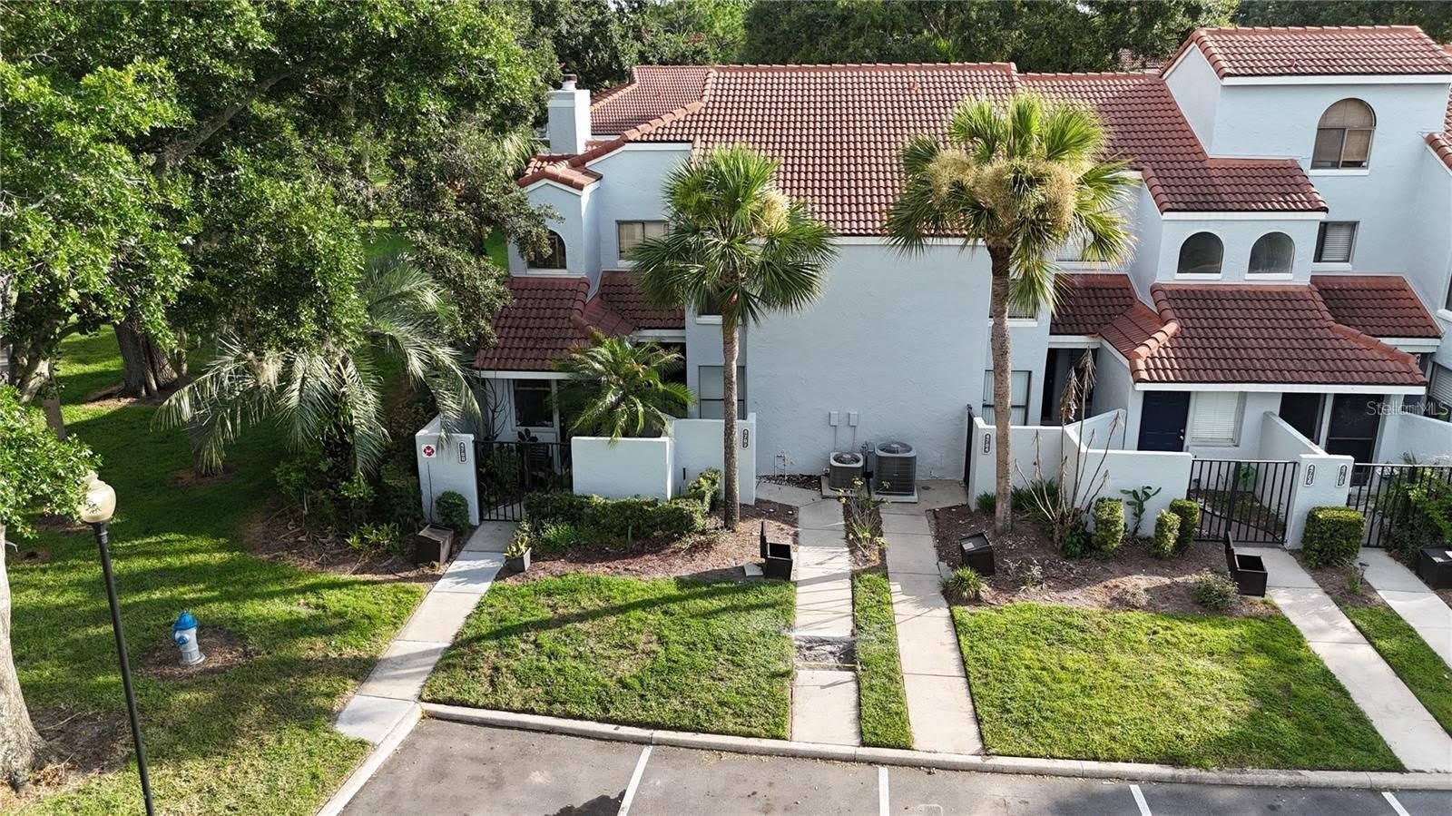 4702 SUTTON Terrace – photo 3