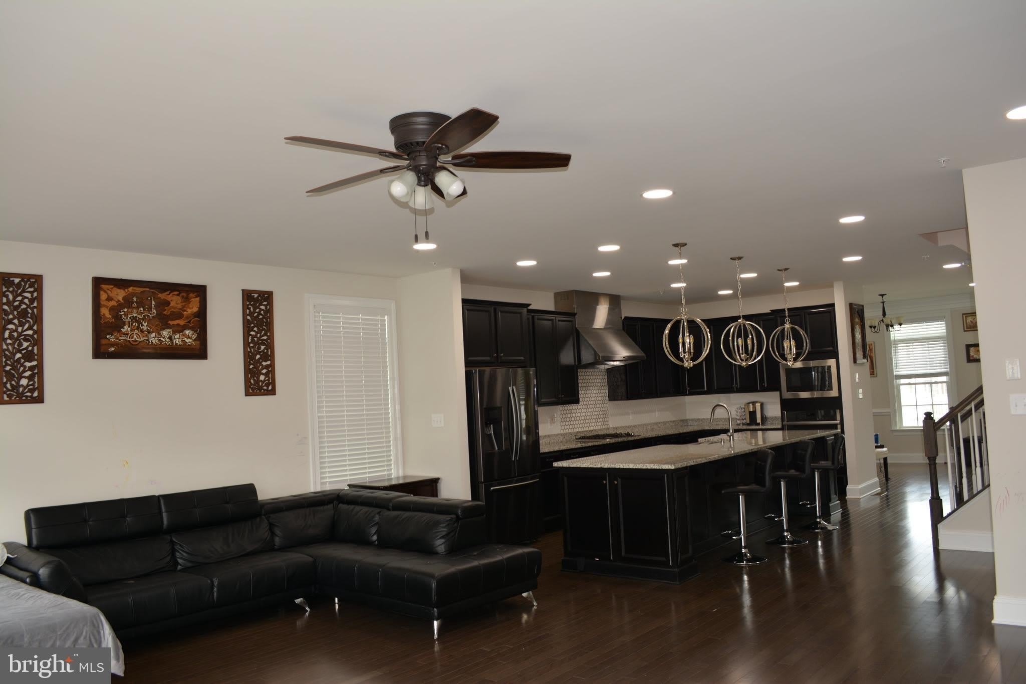 847 Stonecliffe Road – photo 2