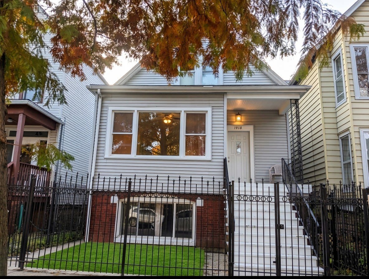 1918 N Lawndale Avenue – photo 1