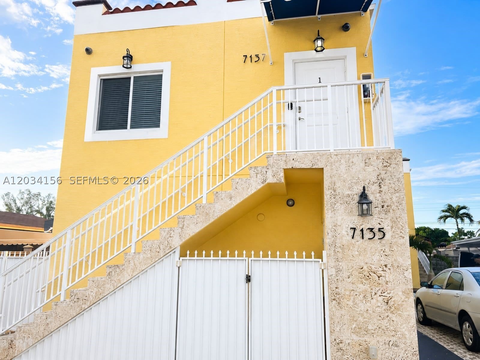 7135 SW 21st St – photo 2