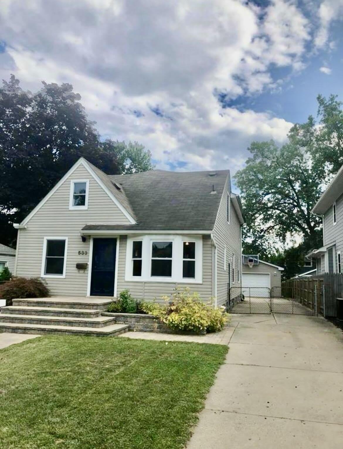 533 Walnut Avenue – photo 1