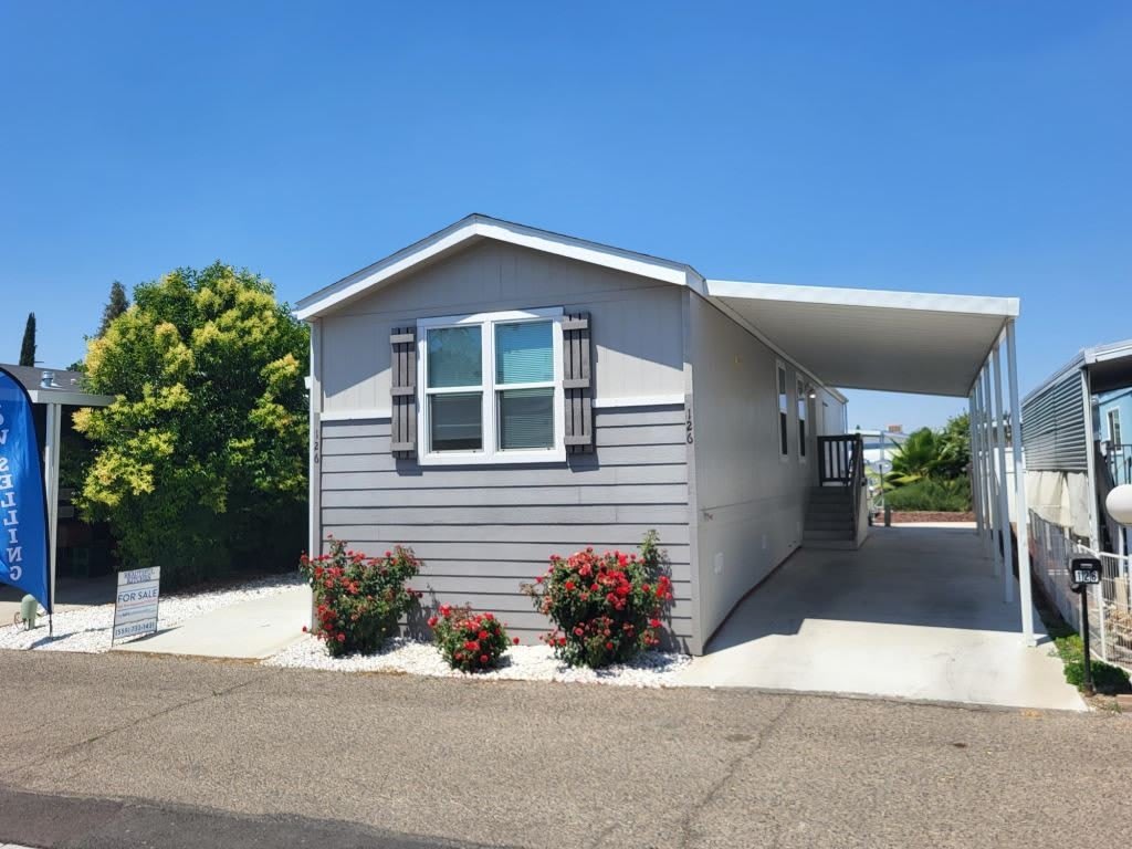 415 N Akers Rd – photo 1