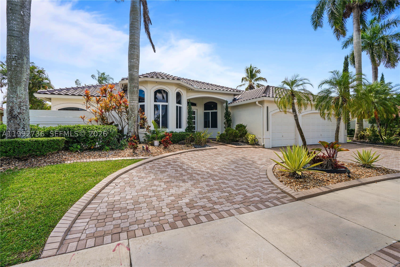 2569 Eagle Run Ln – photo 2