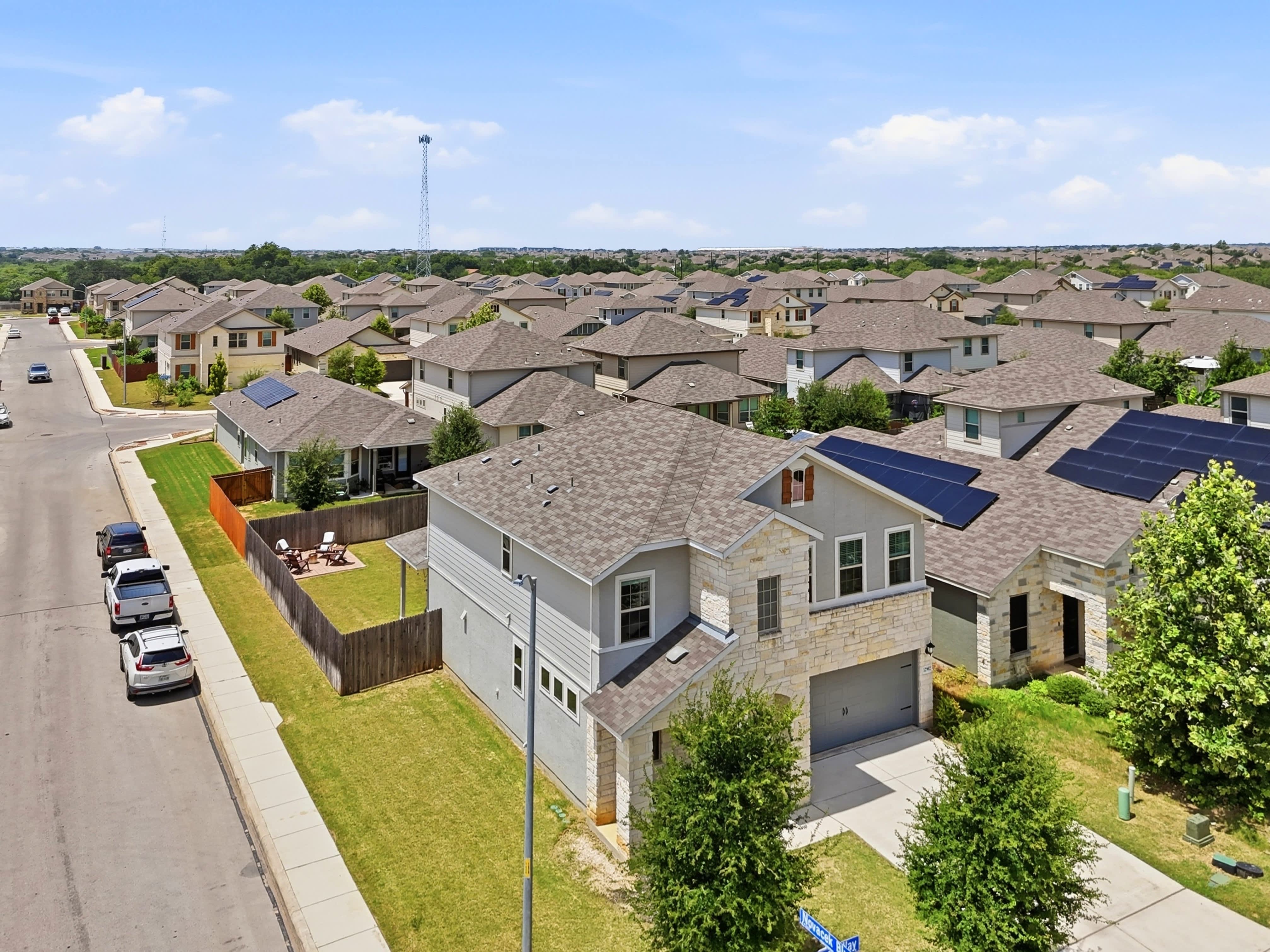 12902 Staubach Way – photo 4