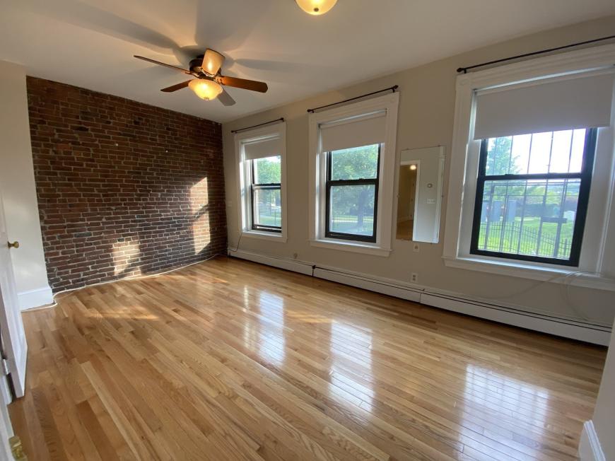 399 Massachusetts Ave. – photo 1