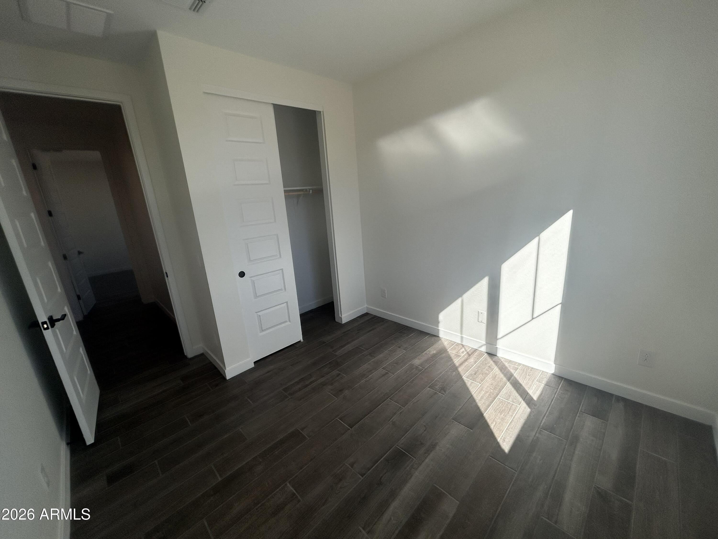1626 E EVELYN Street – photo 4