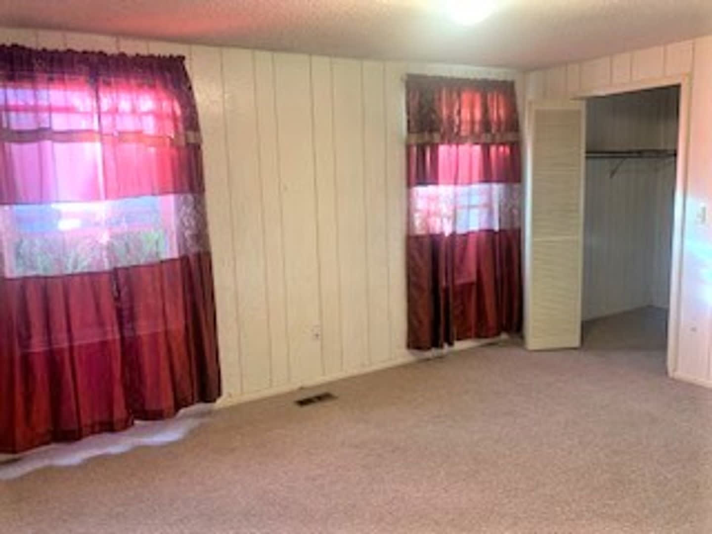 1140 College Avenue – photo 2