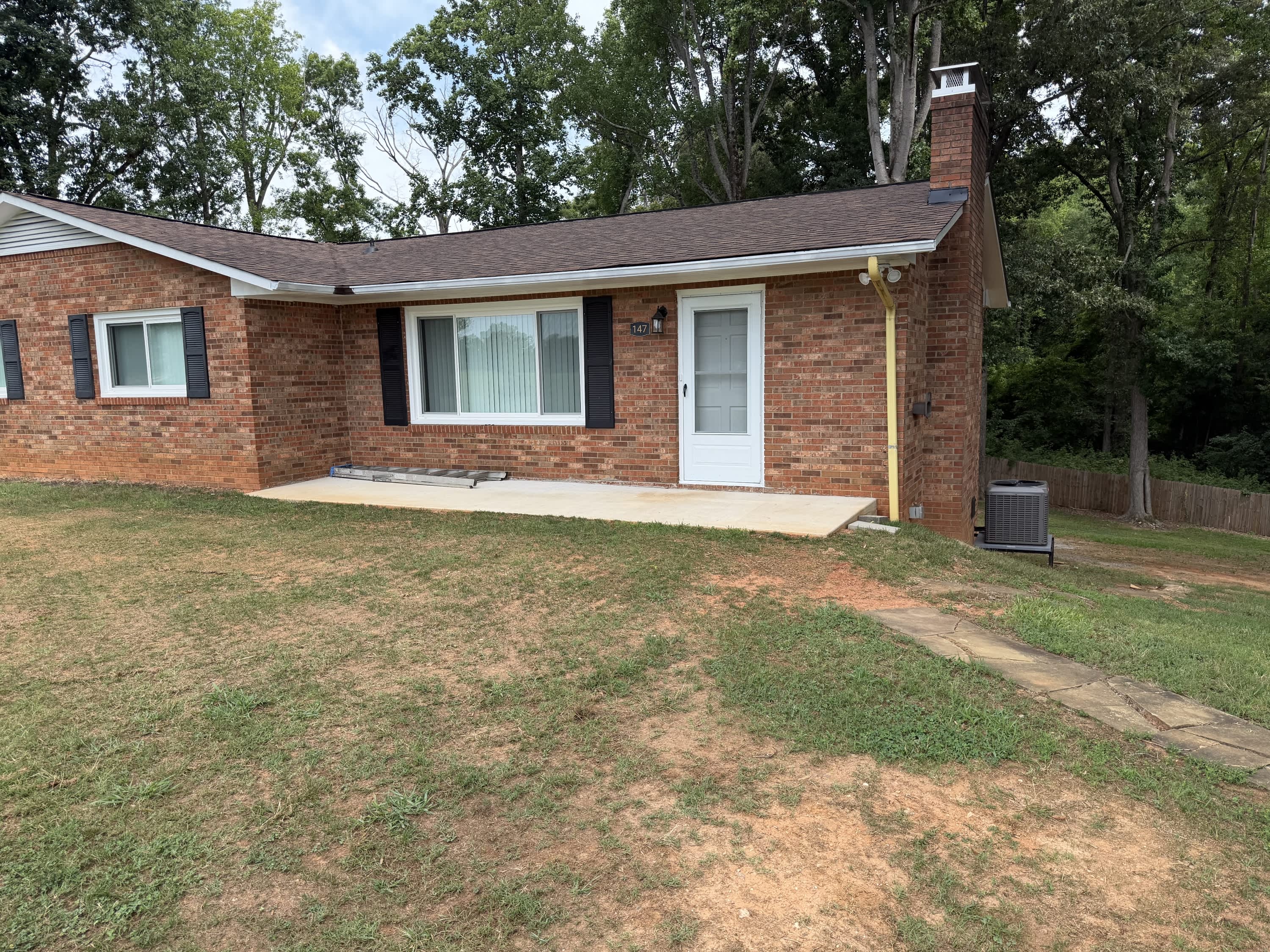 147 Crooked Lane – photo 2