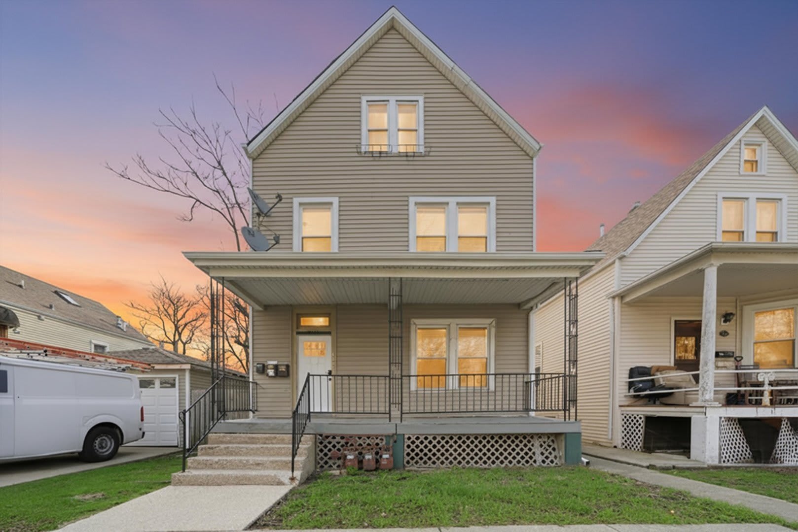 3311 N Kostner Avenue – photo 1