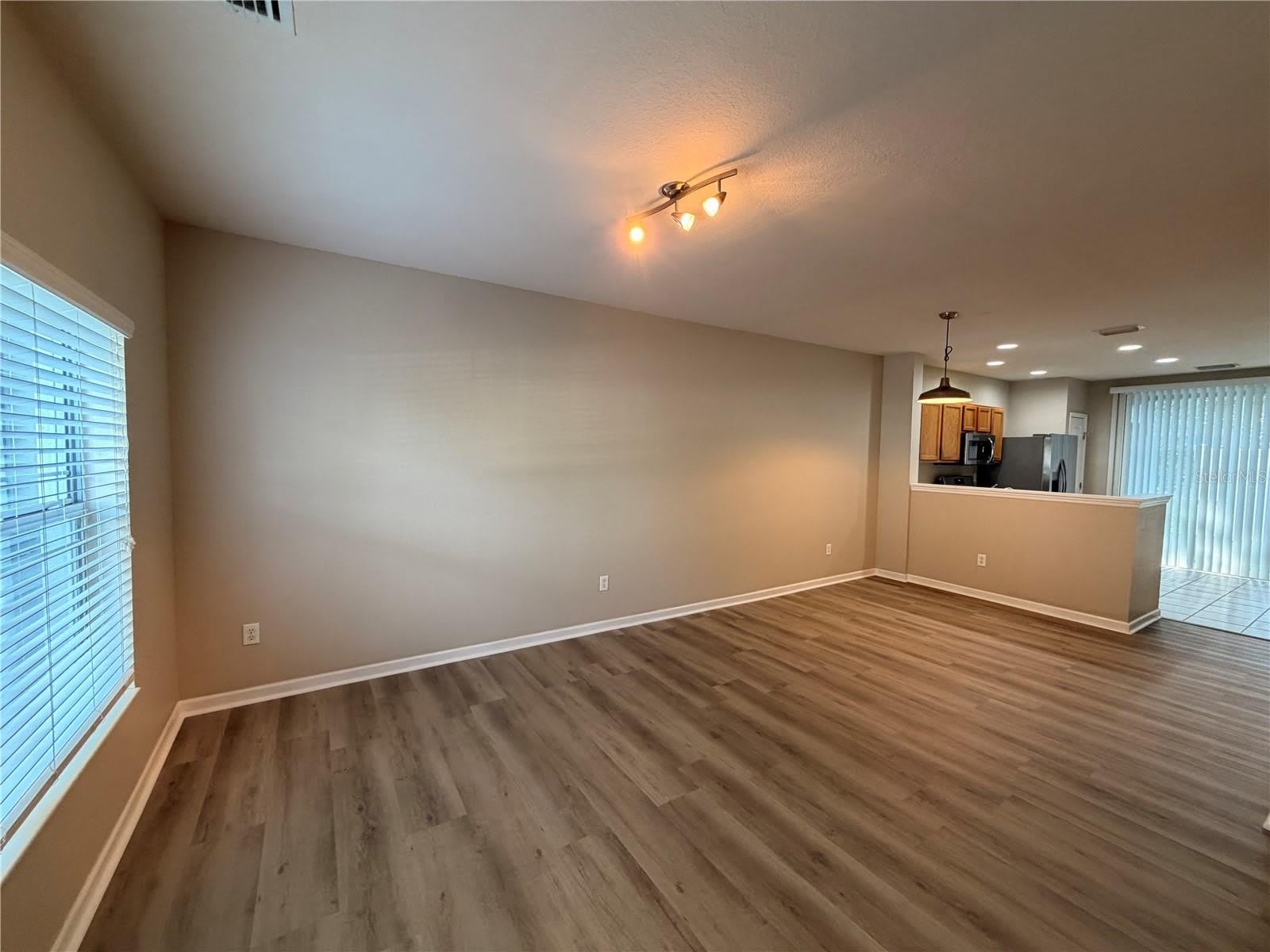 4430 SW 49TH Avenue – photo 5