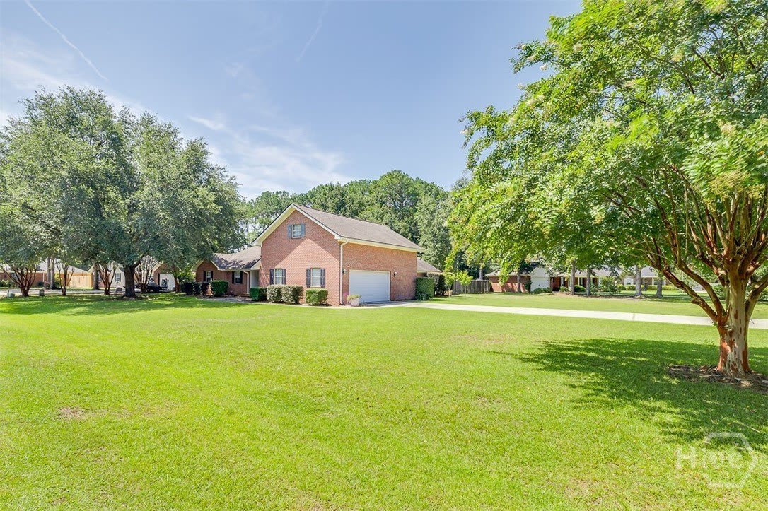 108 Bradford Drive – photo 3