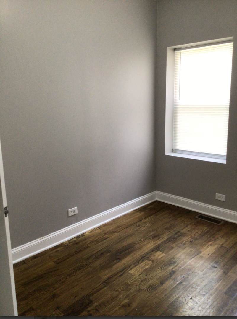 6750 South May St. – photo 4