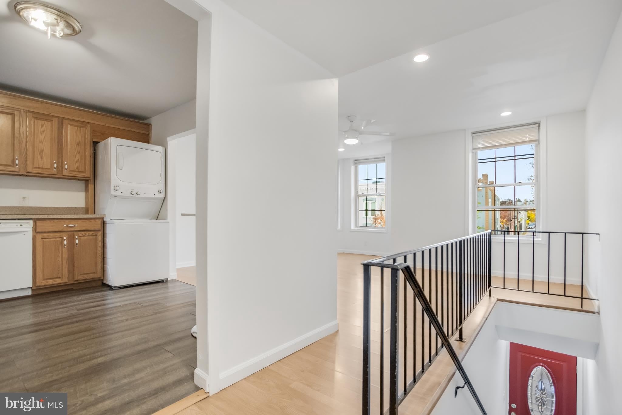 814 11TH Street NE – photo 2
