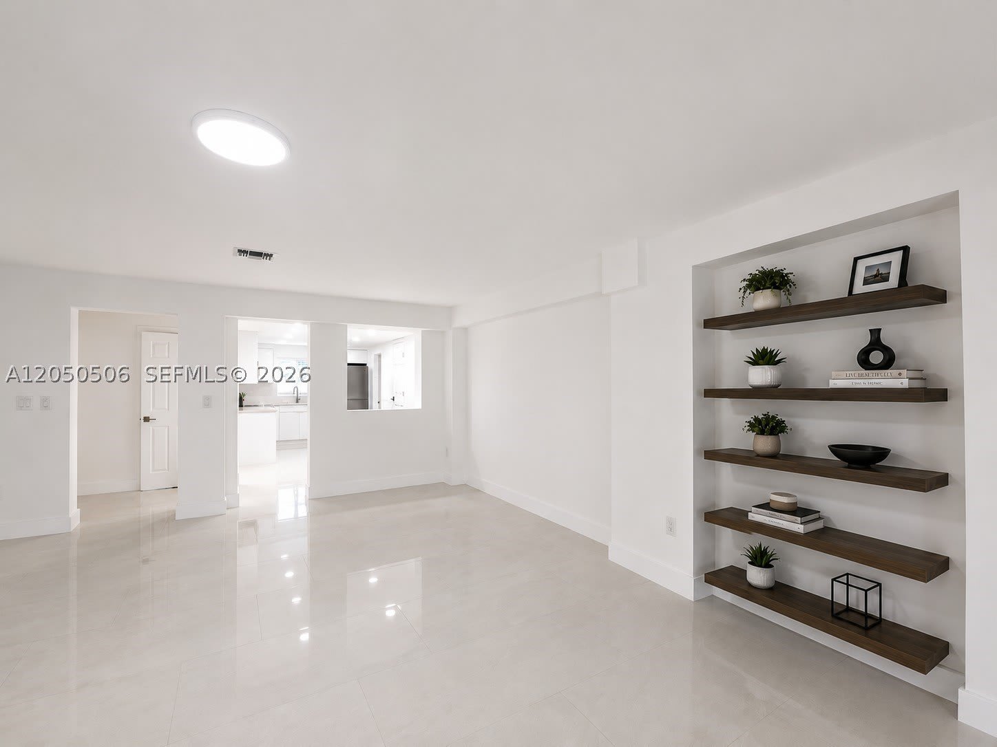 5190 E 1st Ave – photo 2