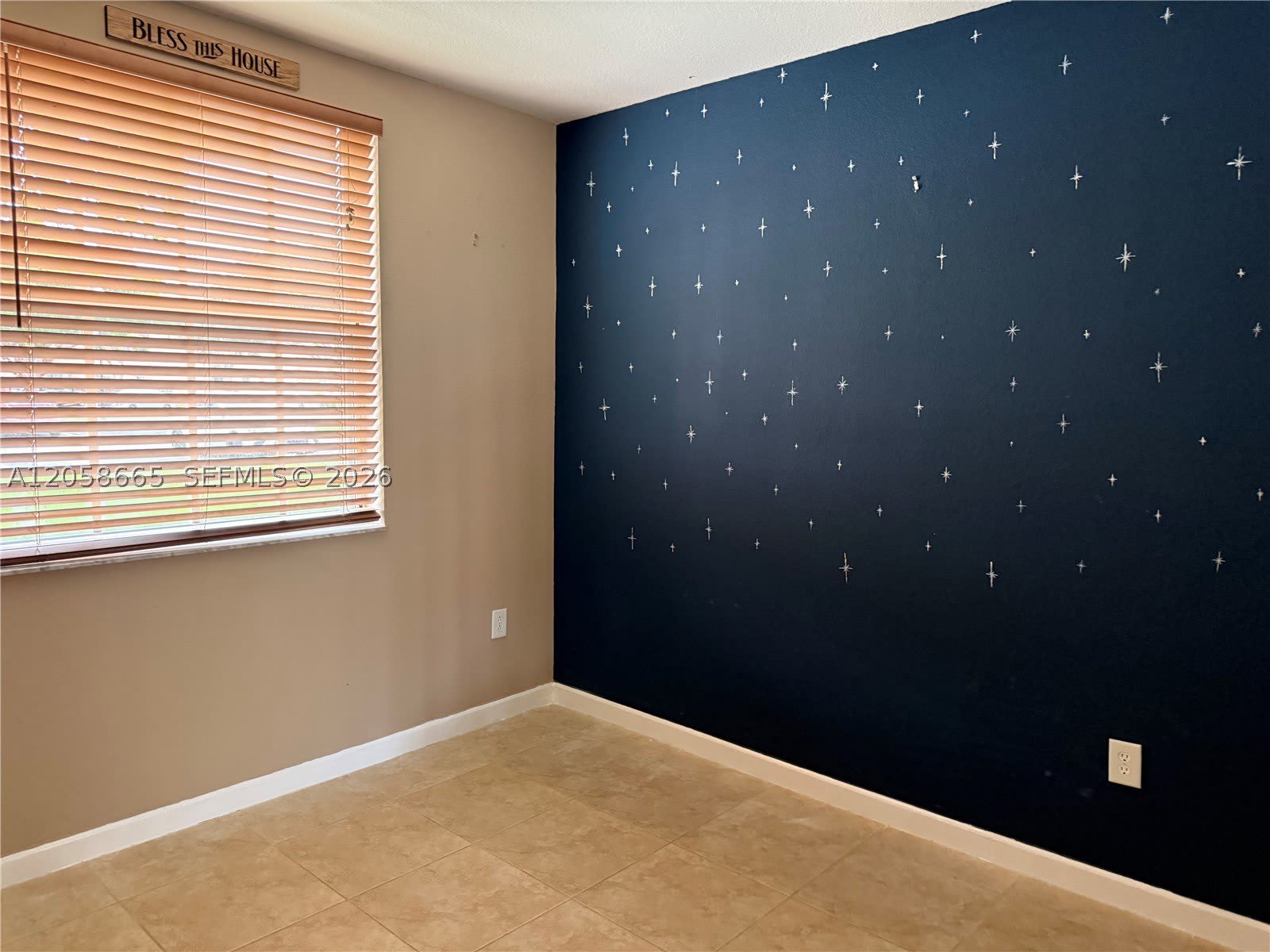 1655 NE 33rd Rd – photo 4