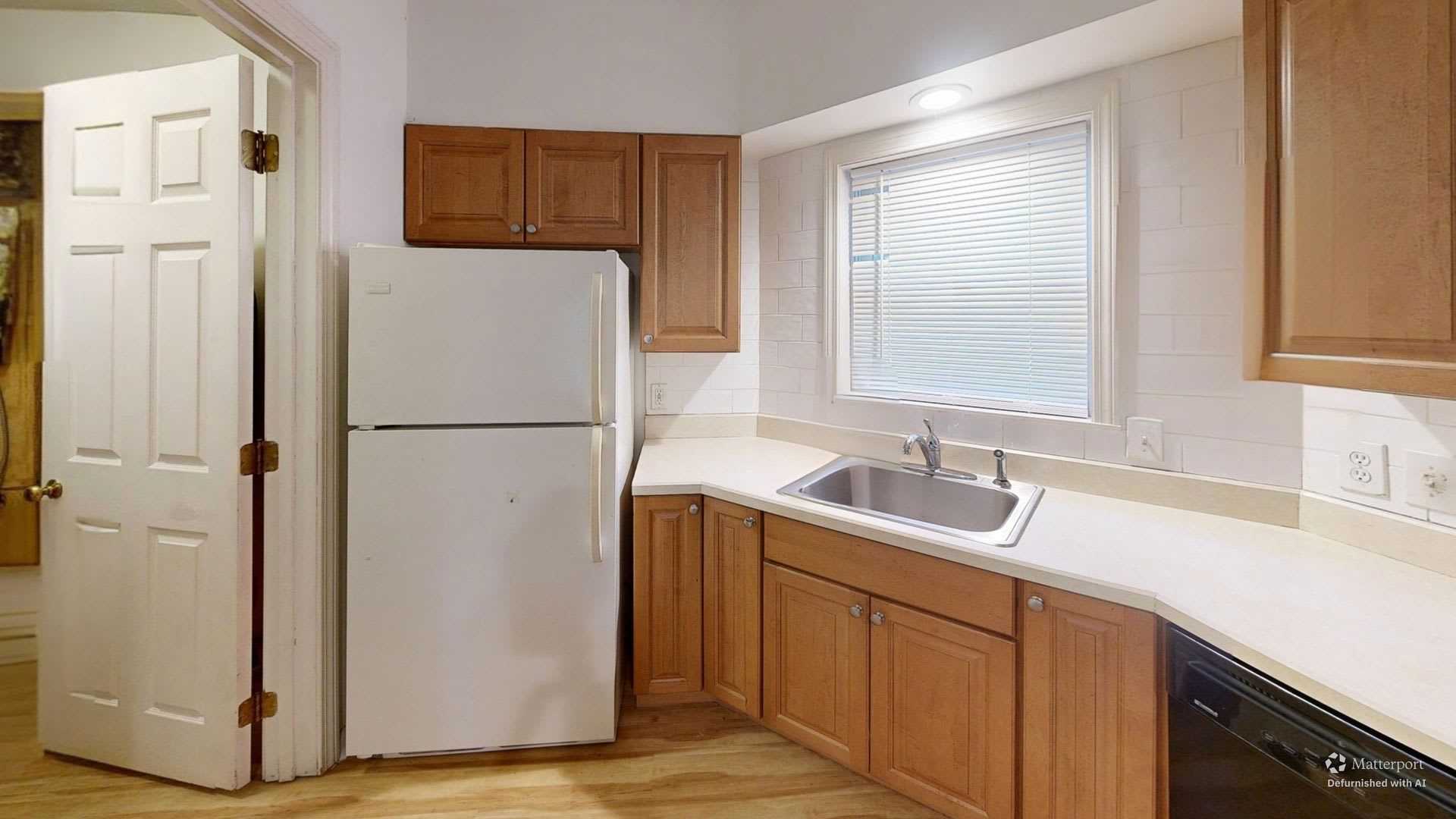Spacious 3-Bedroom Condo in Lebanon, NH. PRICE REDUCED! – photo 2