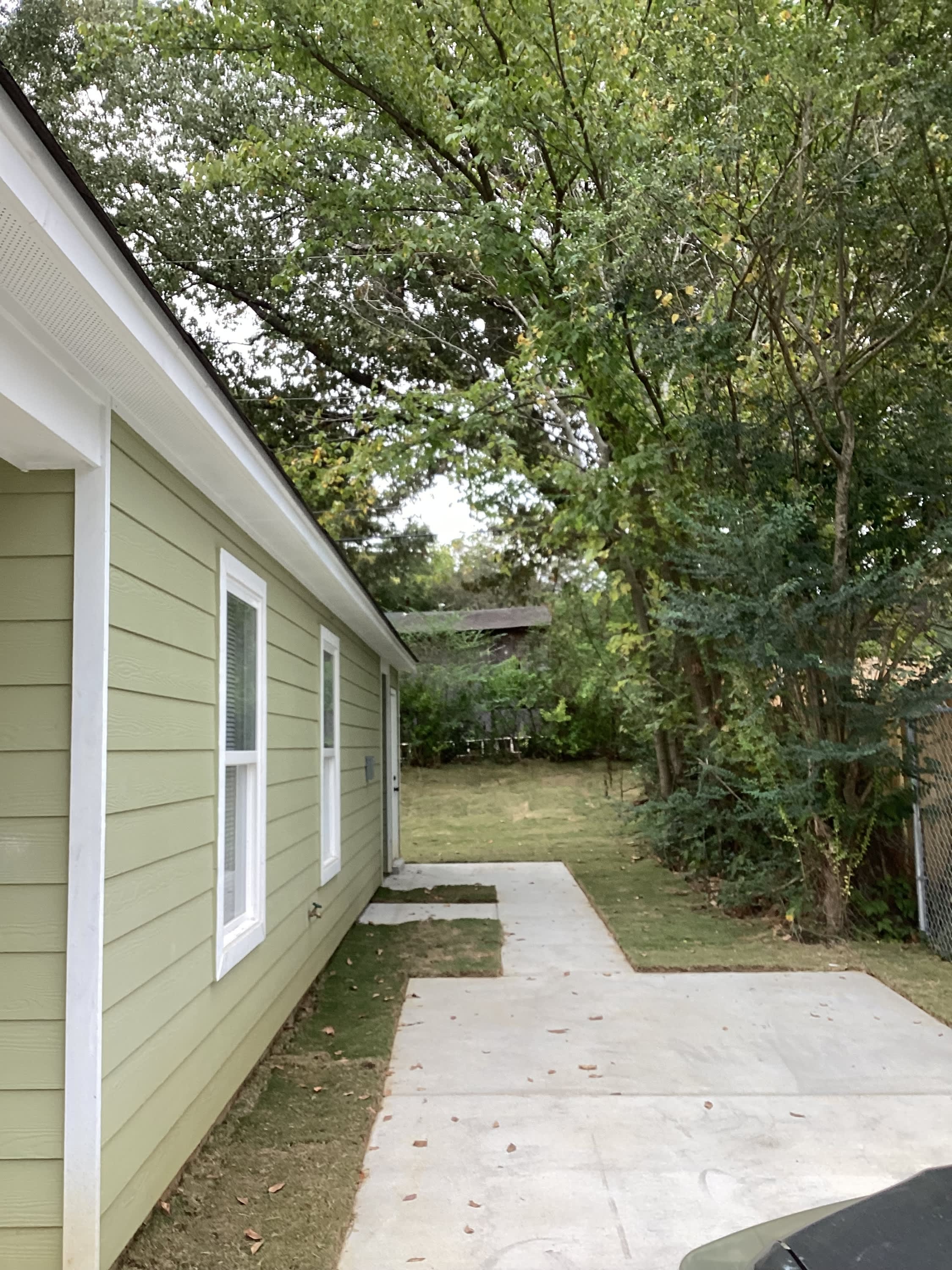 4446 Beacon Hills Drive – photo 2