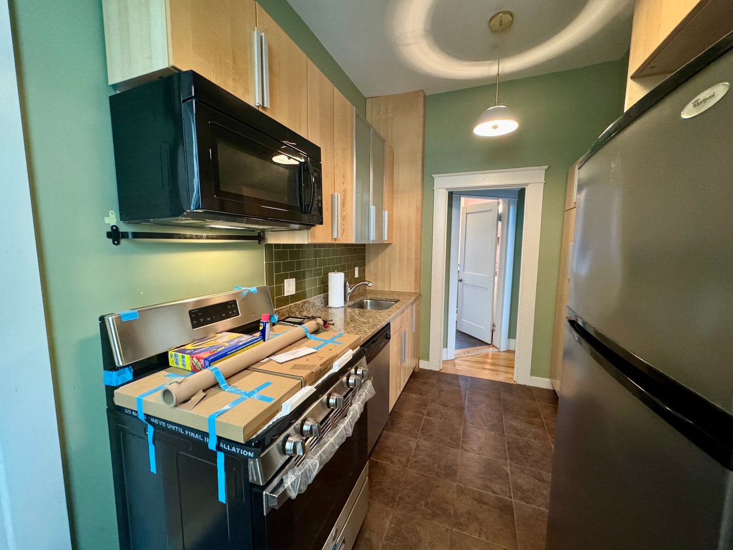 2 595 Beautiful 2Bd 1Ba Portland West End Condo H Hw Parking In Unit Laundry Included Available 9 12 – photo 5