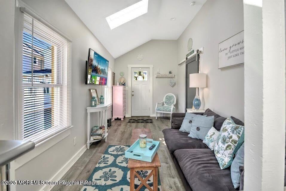 604 1 2 12Th Avenue – photo 5