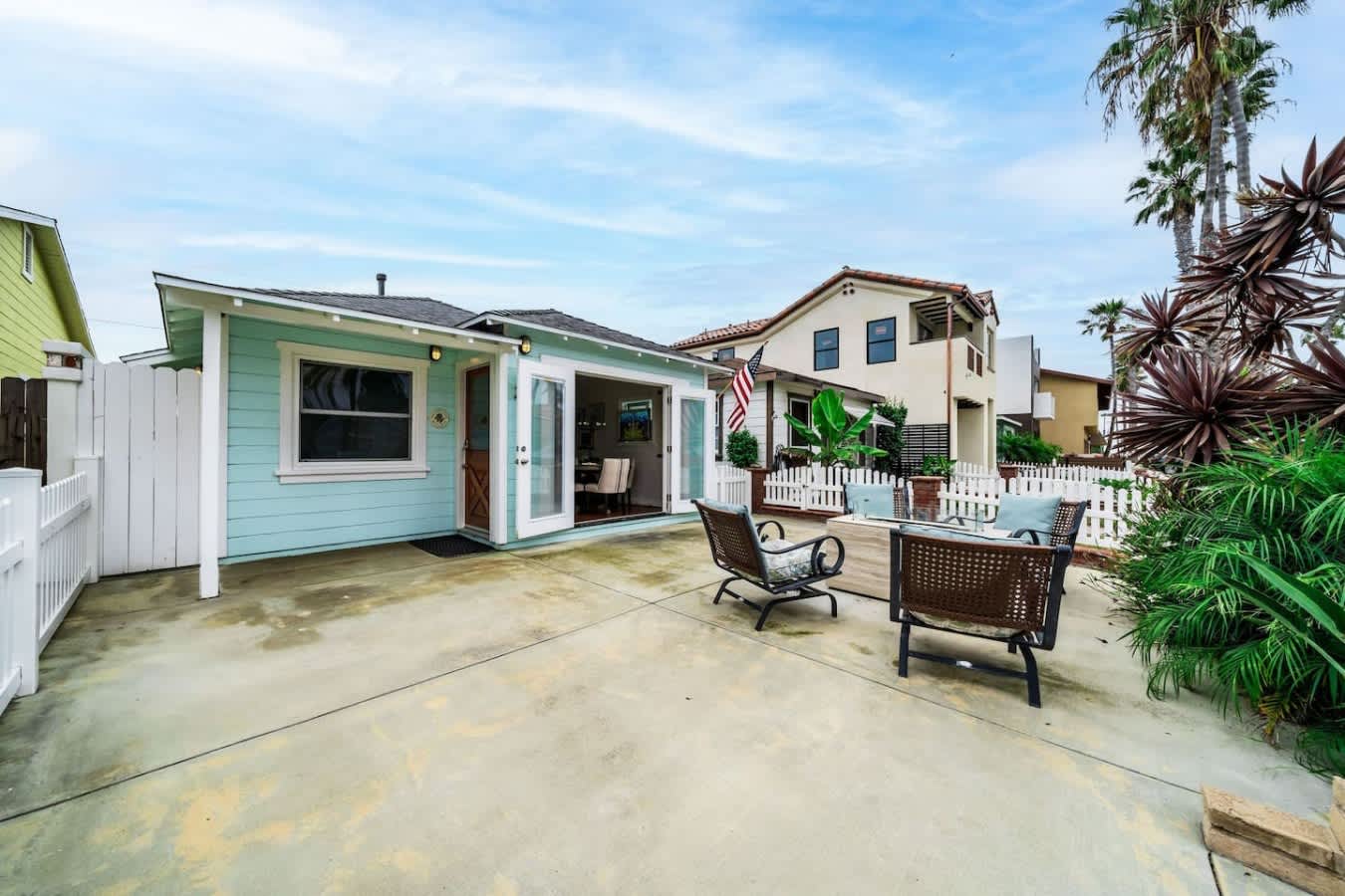 218 11th St – photo 1