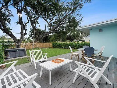 516 SW 12th St – photo 5