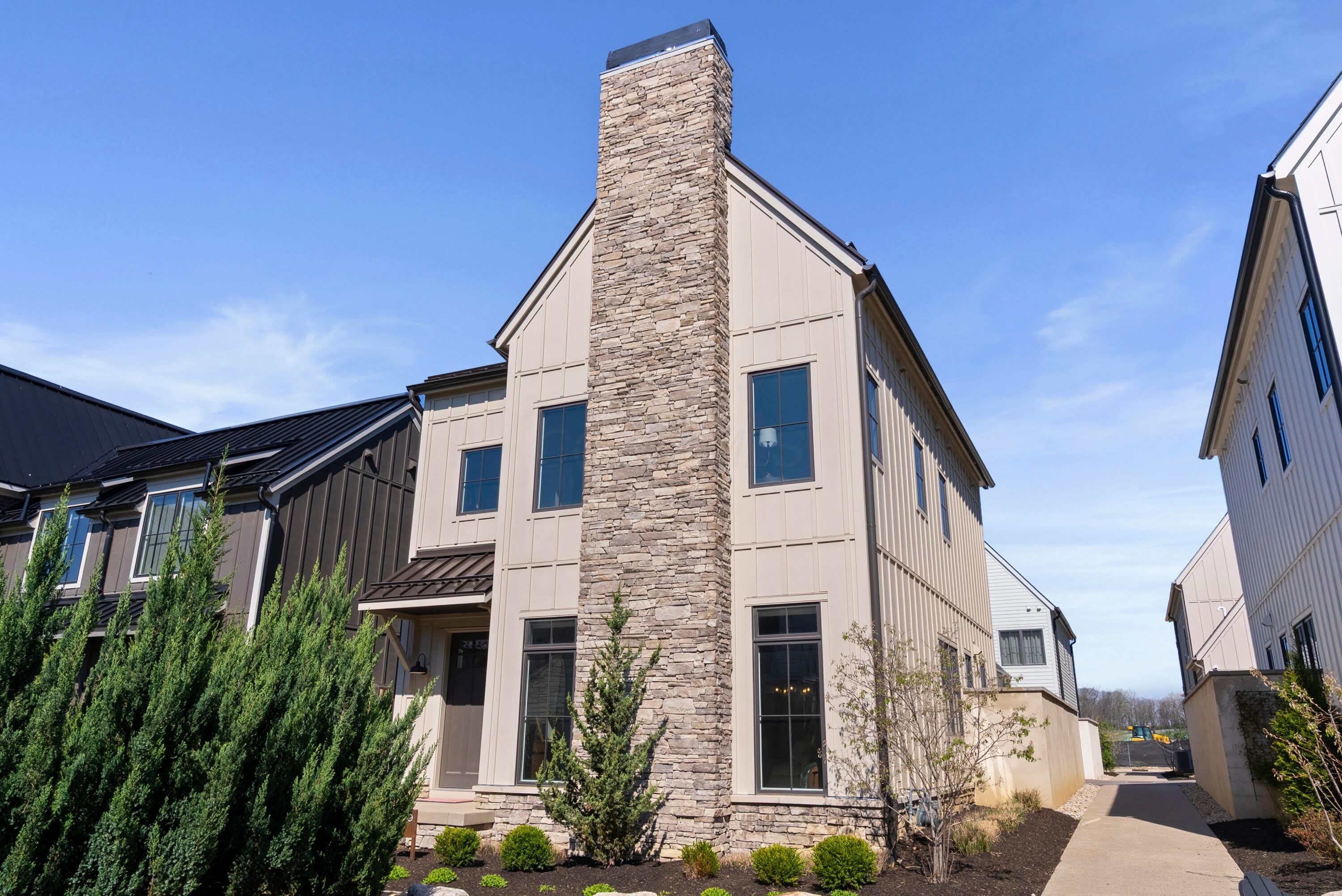 2899 Katmai Drive – photo 2