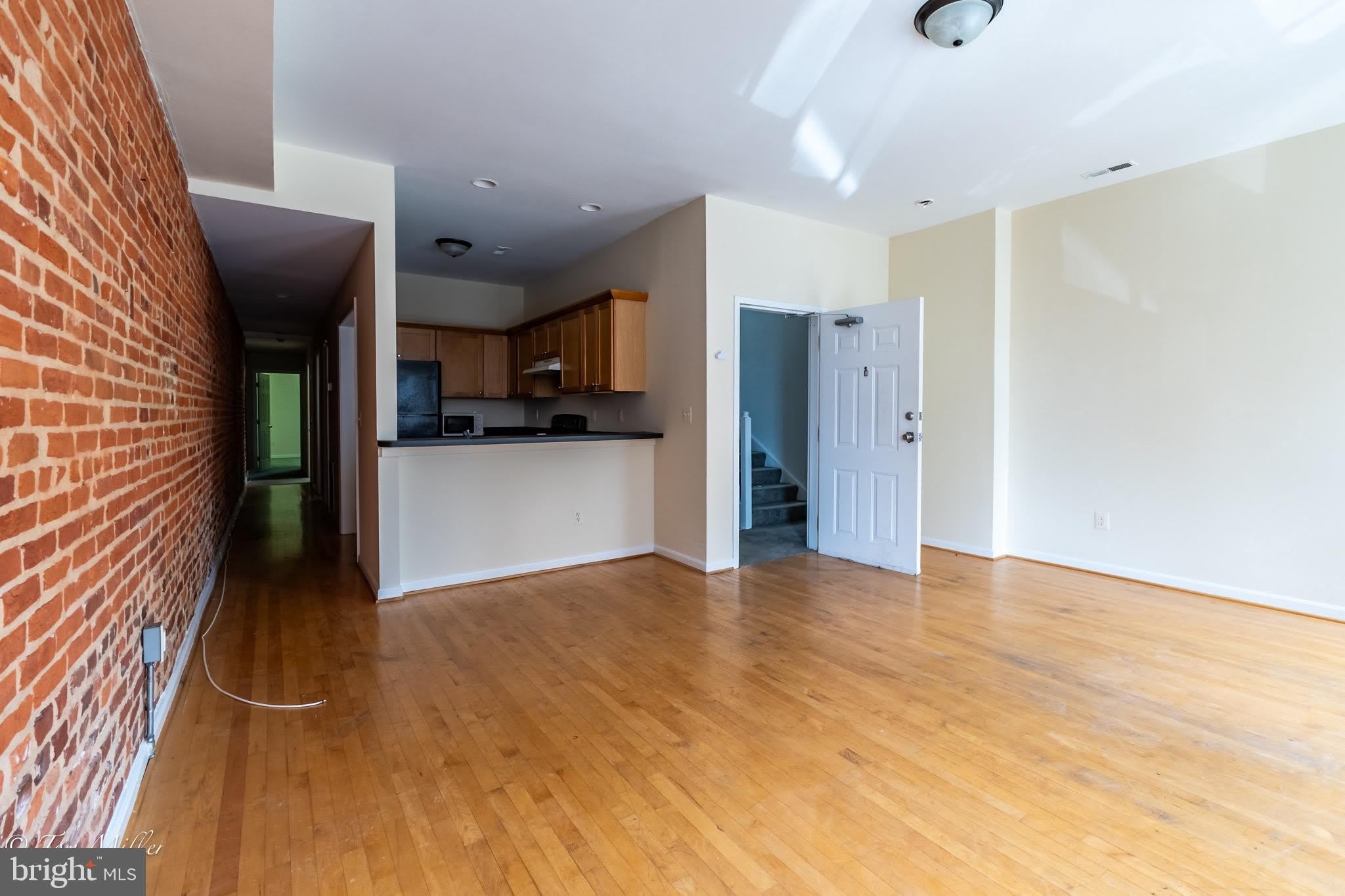 1712 THAMES Street – photo 5