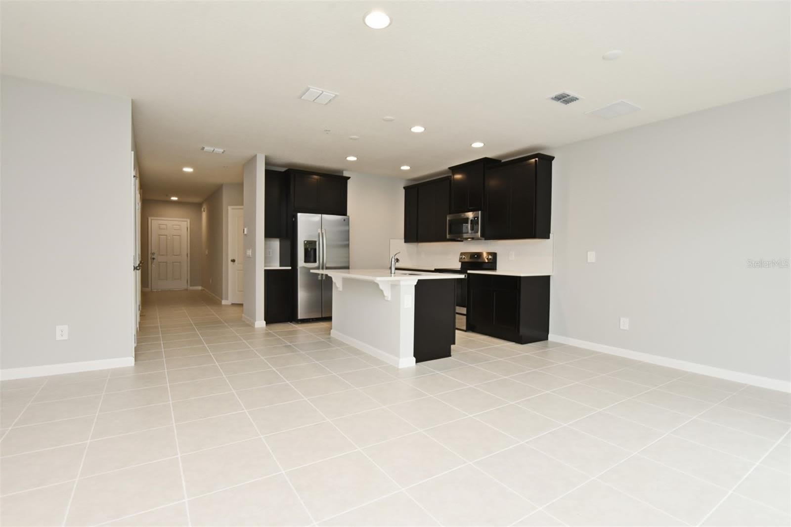 318 CAPE HONEYSUCKLE Place – photo 4