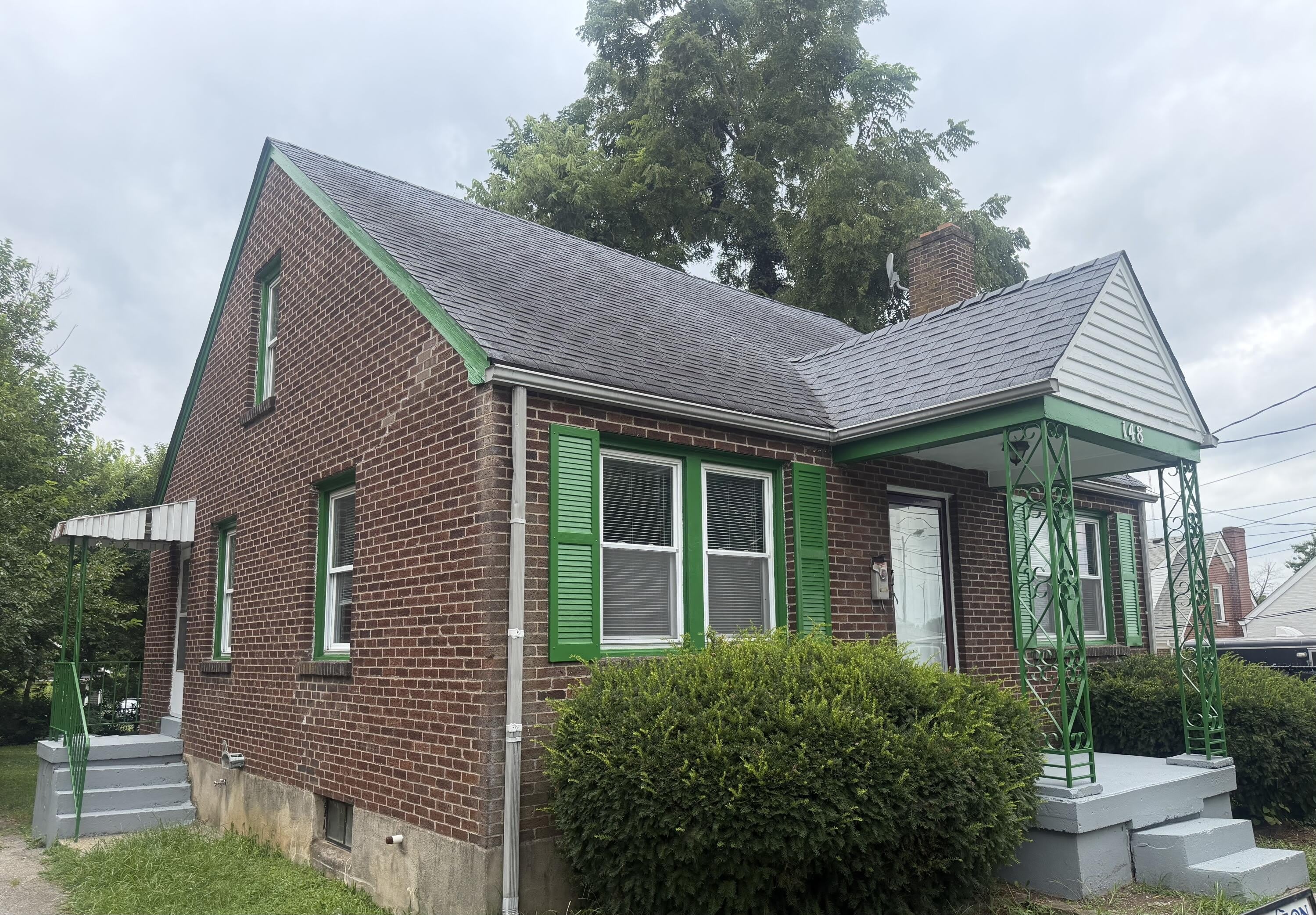 148 Fairlawn Avenue – photo 2