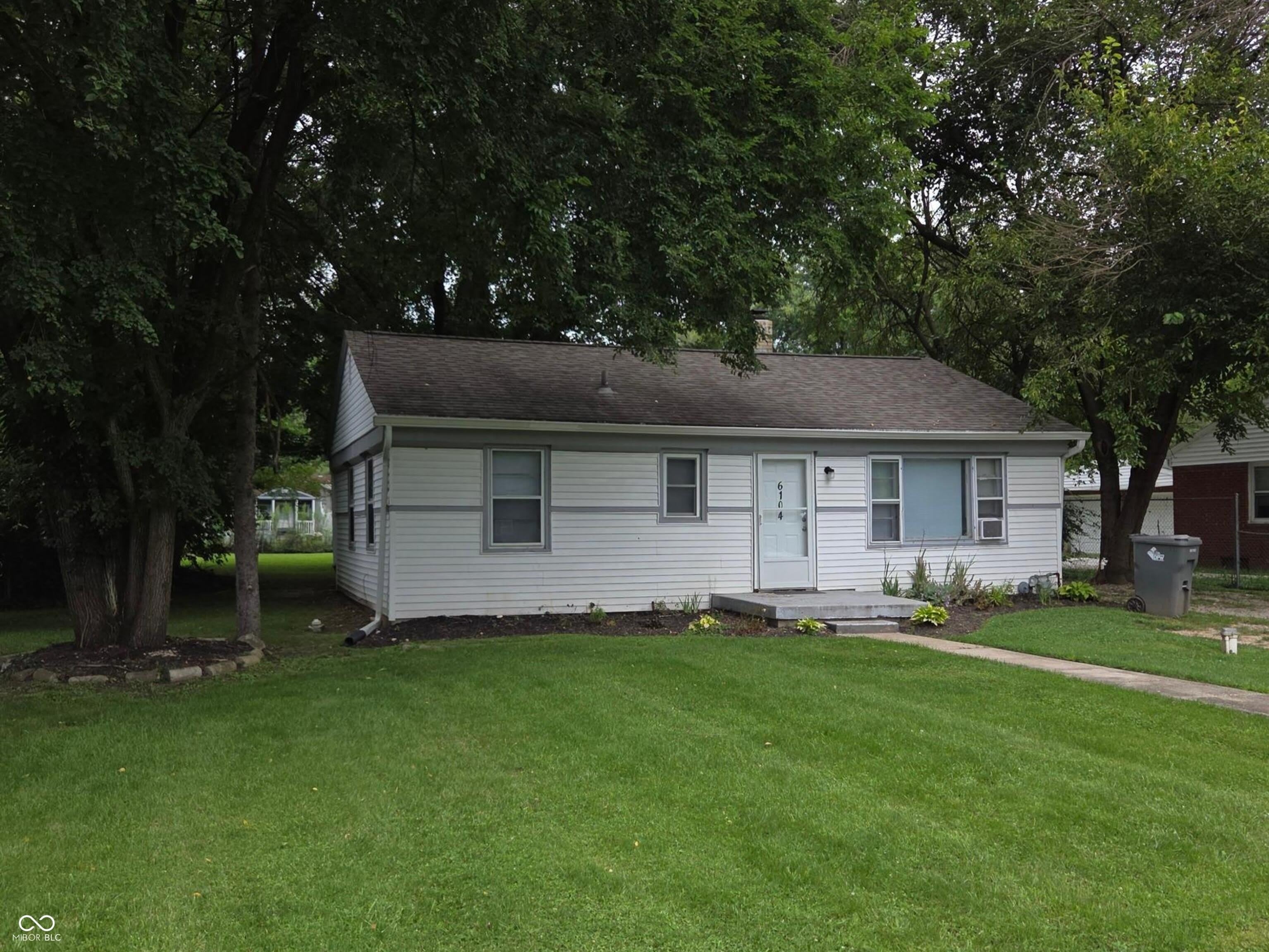 6104 Bettcher Avenue – photo 2