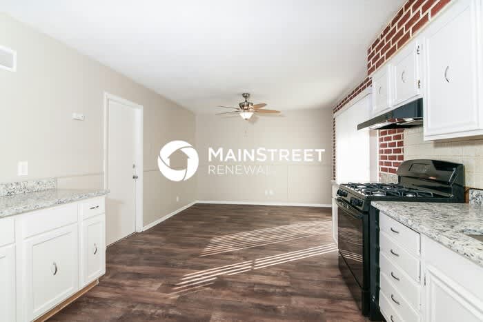 6917 Frostview Lane – photo 5